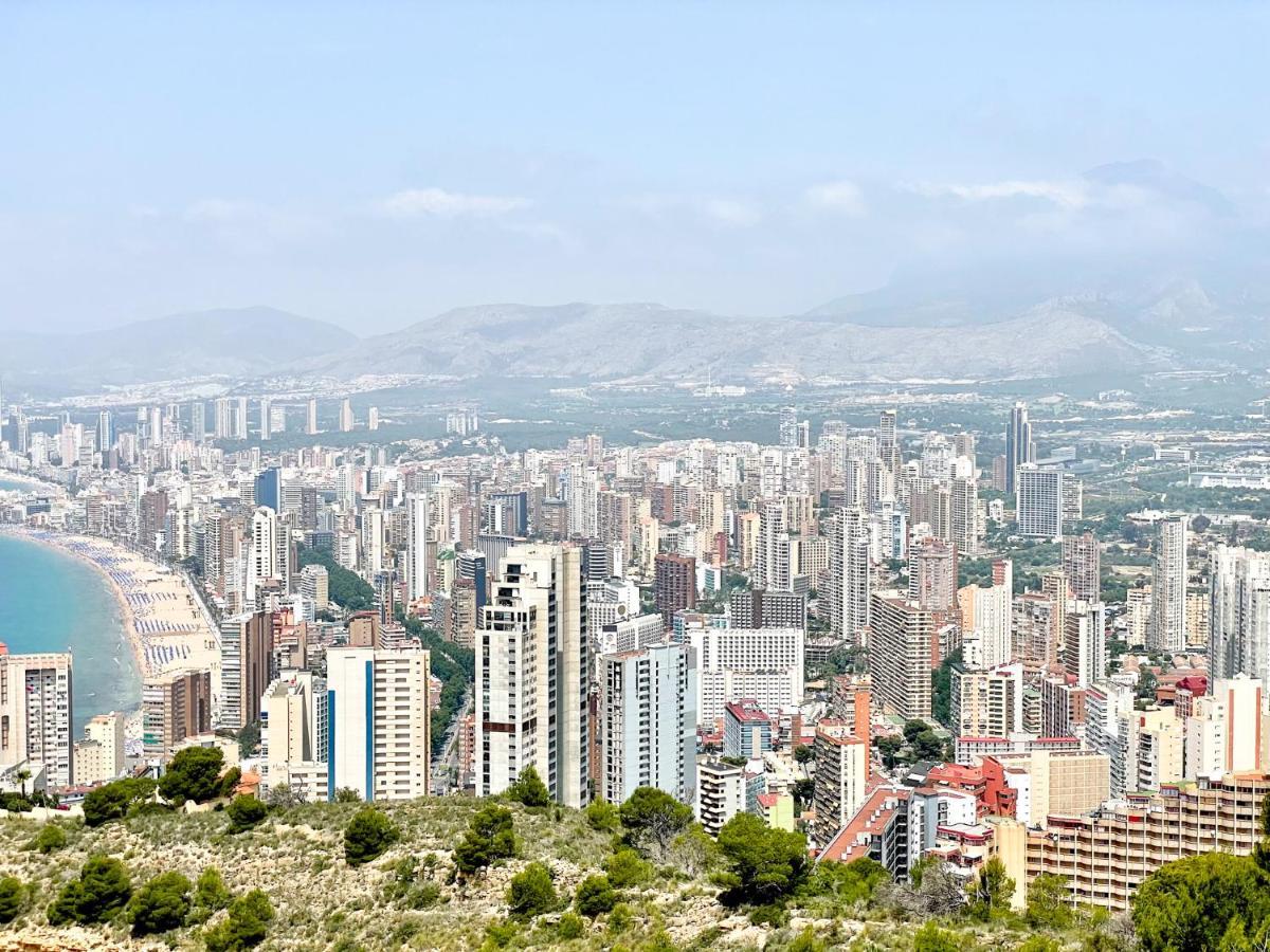 La Perla Benidorm Apartment Seaview & Pool Levante Beach Exteriör bild